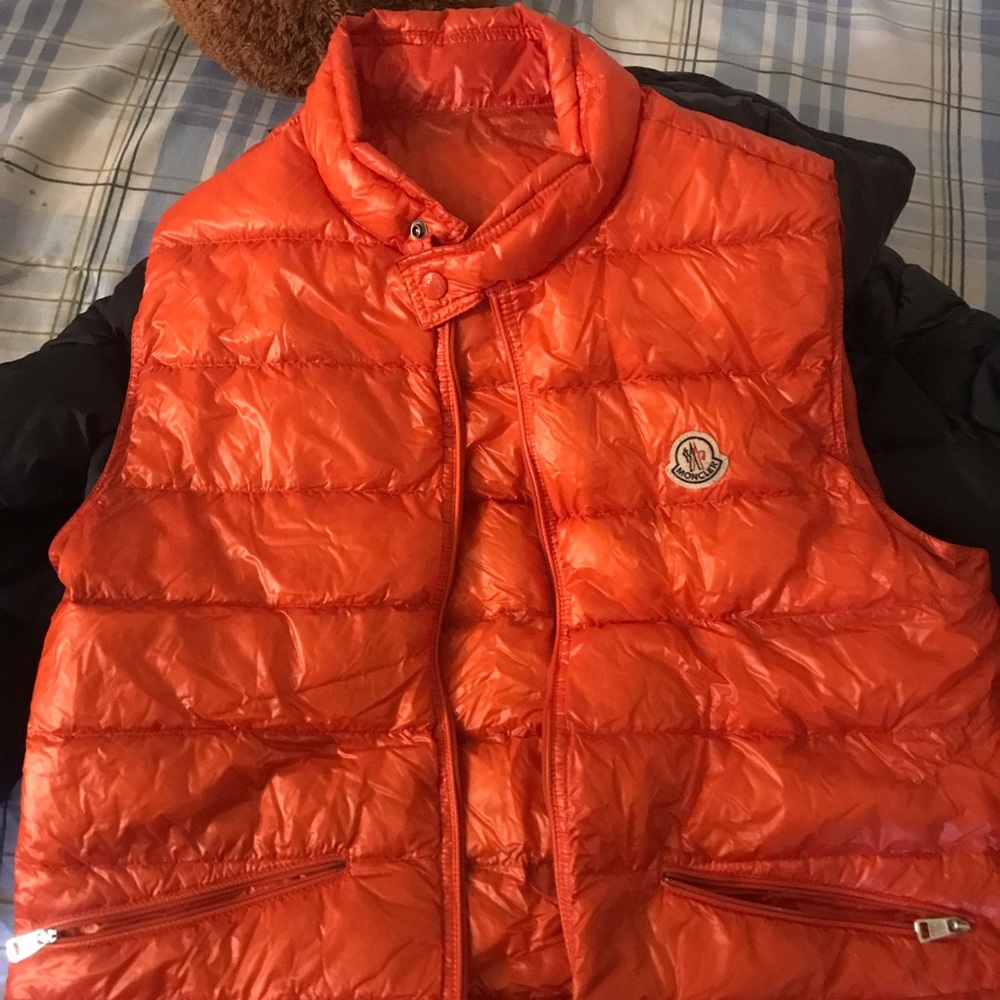 Moncler vest 4